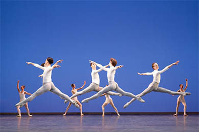 Ⓒ-rafal-milach-magnum-photos-opera-de-paris-spectacle école danse palais garnier ballet